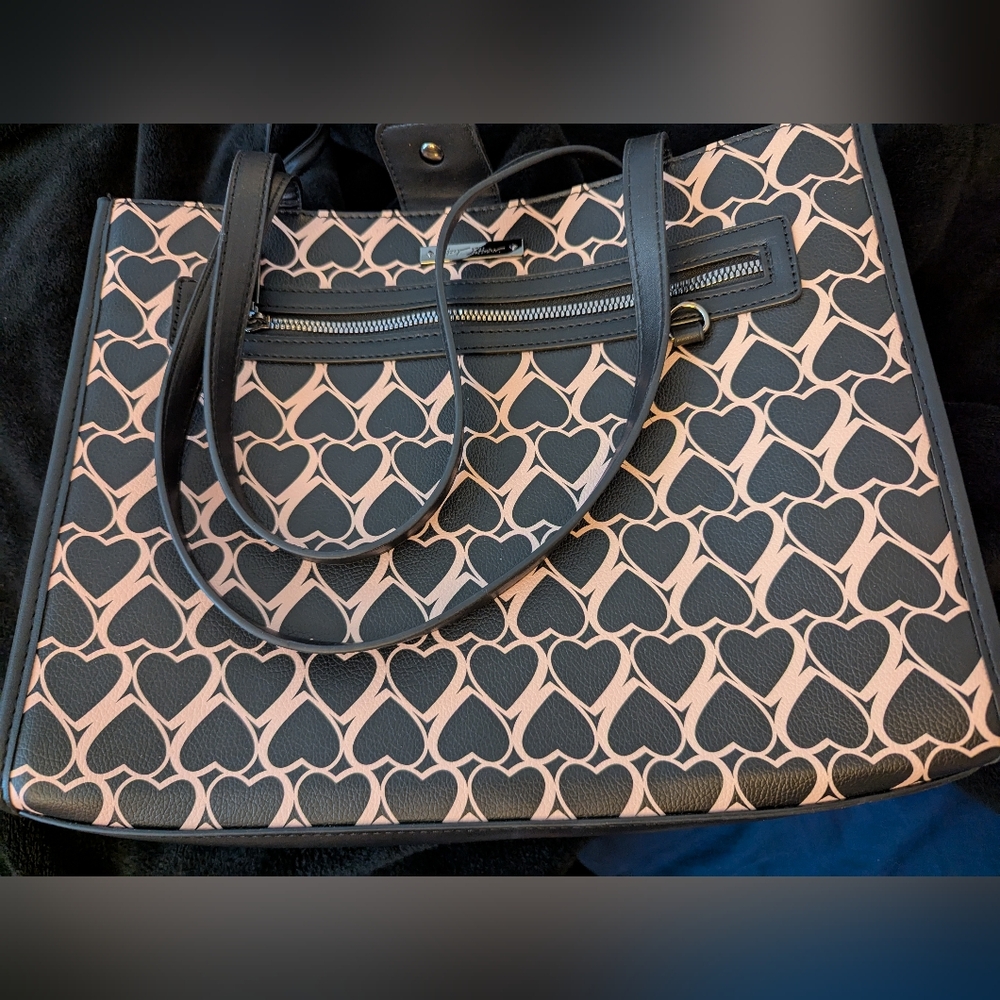 Betsey Johnson purse
